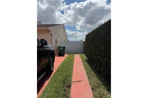 9612 Grand Canal Dr Miami, FL 33174 - MLS#A11987287