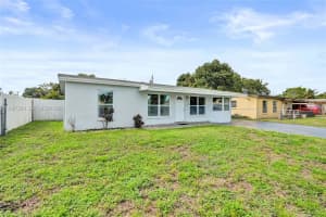 3320 Nw 18th St Lauderhill, FL 33311 - MLS#A11987289