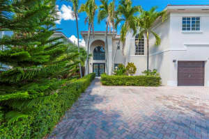 12940 Sw 142nd Ter Miami, FL 33186 - MLS#A11987301