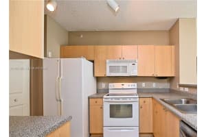 8000 Nob Hill Rd , Tamarac, FL 33321 - MLS#A11987305