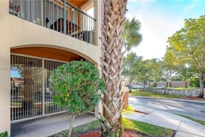 8000 Nob Hill Rd , Tamarac, FL 33321 - MLS#A11987305