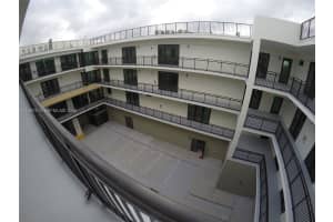 4100 Sw 64th Ave 409 Davie, FL 33314 - MLS#A11987310