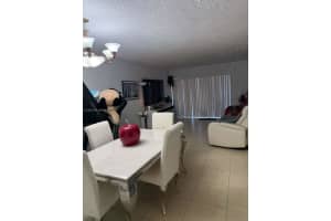 1900 W 68th St A205, Hialeah