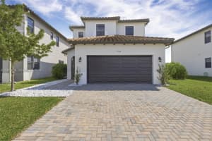 5700 Argento, Ave Maria