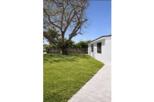 9341 Marine Dr Cutler Bay, FL 33189 - MLS#A11987340