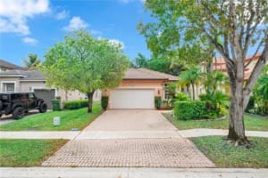 19269 Nw 14th St, Pembroke Pines