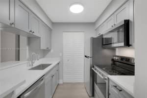 1247 46th Ave , Pompano Beach, FL 33069 - MLS#A11987403