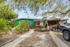 114 Sw 21st St Sw, Vero Beach