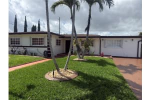 11602 Nw 58th Ave Hialeah, FL 33012 - MLS#A11987435