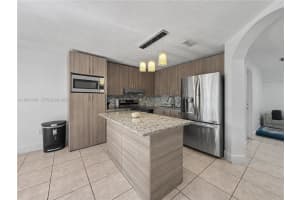 16004 Sw 87th Ter, Miami 16004 Sw 87th Ter, Miami