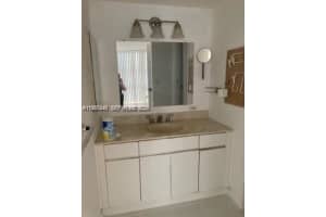 17021 N Bay Rd APT 624, Sunny Isles Beach, FL 33160, - MLS#A11987440