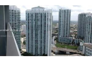 200 Biscayne Boulevard Way 3712 Miami, FL 33131 - MLS#A11987455