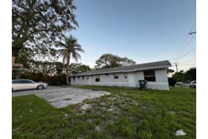 2746 Johnson St W Hollywood, FL 33020 - MLS#A11987456