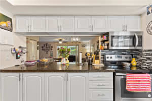 337 Waterside Dr 337 Hypoluxo, FL 33462 - MLS#A11987487