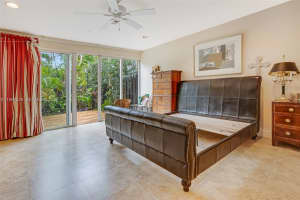 820 Ne 19th Ave Fort Lauderdale, FL 33304 - MLS#A11987539