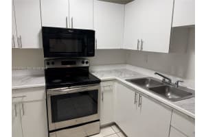 5755 W 20th Ave APT 201, Hialeah, FL 33012, - MLS#A11987561
