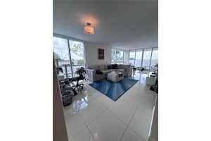 1861 Nw S River Dr 705, Miami