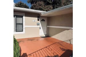 836 Pennsylvania Ave Fort Lauderdale, FL 33312 - MLS#A11987600