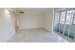 5055 Nw 7th St 206 Miami, FL 33126 - MLS#A11987643