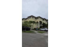 230 109th Ave , Miami, FL 33172 - MLS#A11987648