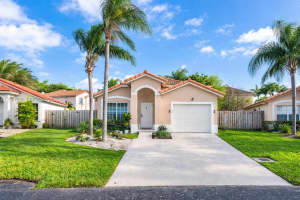 8858 Sw 214th St Cutler Bay, FL 33189 - MLS#A11987650