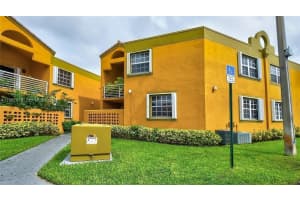 9715 Fontainebleau Blvd , Miami, FL 33172 - MLS#A11987670