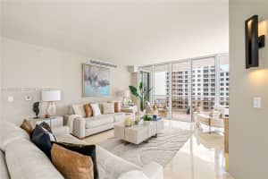 901 Brickell Key Blvd APT 2804, Miami, FL 33131, - MLS#A11987674
