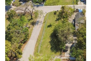 800 Nw 30th St Miami, FL 33127 - MLS#A11987692