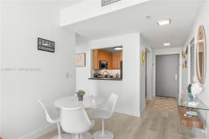 225 Collins Ave 5j Miami Beach, FL 33139 - MLS#A11987717