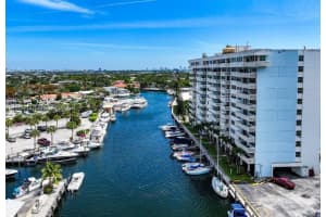 13155 Ixora Ct 512 North Miami, FL 33181 - MLS#A11987719