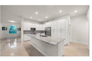 3744 Oak Ridge Cir Weston, FL 33331 - MLS#A11987726