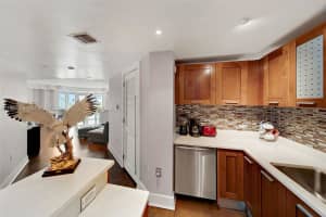 448 Ocean Dr 302 Miami Beach, FL 33139 - MLS#A11987728