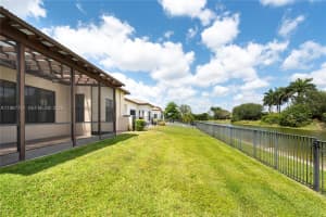 8513 Nw 41st St - Cooper City, FL 33024 - MLS#A11987751