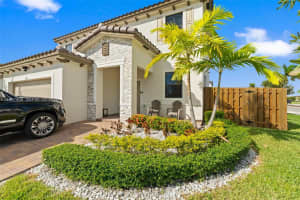 11903 Sw 241st St 11903 Homestead, FL 33032 - MLS#A11987866