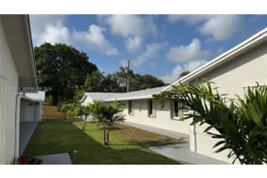 216 Nw 12th St 1 Pompano Beach, FL 33060 - MLS#A11987874