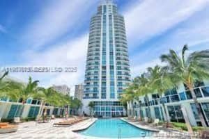 1945 S Ocean Dr 306, Hallandale Beach