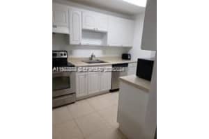 468 206th Ln , Miami, FL 33179 - MLS#A11987879