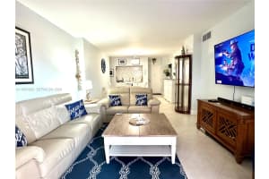 1950 S Ocean Dr 2c Hallandale Beach, FL 33009 - MLS#A11987893