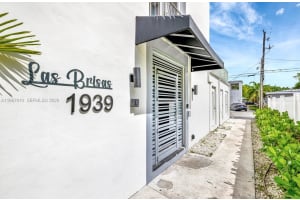 1939 Jefferson St 401 Hollywood, FL 33020 - MLS#A11987910