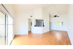 3445 Nw 44th St 204 Oakland Park, FL 33309 - MLS#A11987923