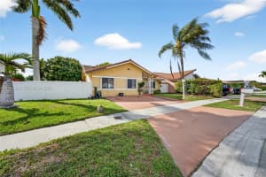 14446 Sw 96th Ter Miami, FL 33186 - MLS#A11987929