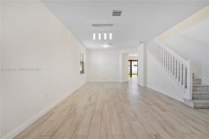 10521 W 35th Way Hialeah, FL 33018 - MLS#A11987936