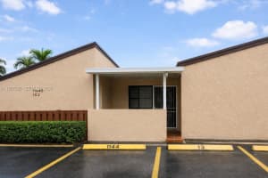 11640 Sw 2nd St 54, Sweetwater