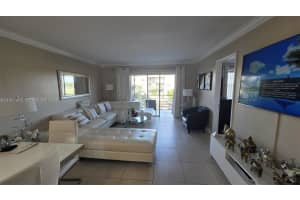 3050 E Sunrise Lakes Dr 302 Sunrise, FL 33322 - MLS#A11987963