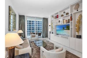 6799 Collins Ave , Miami Beach, FL 33141 - MLS#A11987967