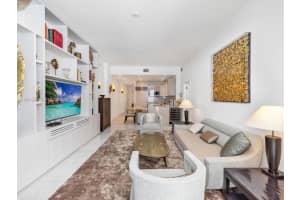 6799 Collins Ave , Miami Beach, FL 33141 - MLS#A11987967