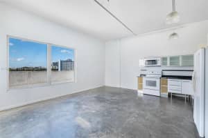 10 Sw South River Dr 609 Miami, FL 33130 - MLS#A11987984