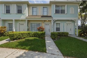 16635 Hemingway Dr Weston, FL 33326 - MLS#A11987989
