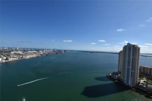 335 S Biscayne Blvd 4112, Miami