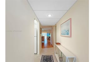 1030 Country Club Dr 309 Margate, FL 33063 - MLS#A11988022